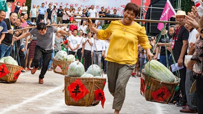 豐收時(shí)節 中國農民熱愛(ài)哪些體育運動(dòng)？