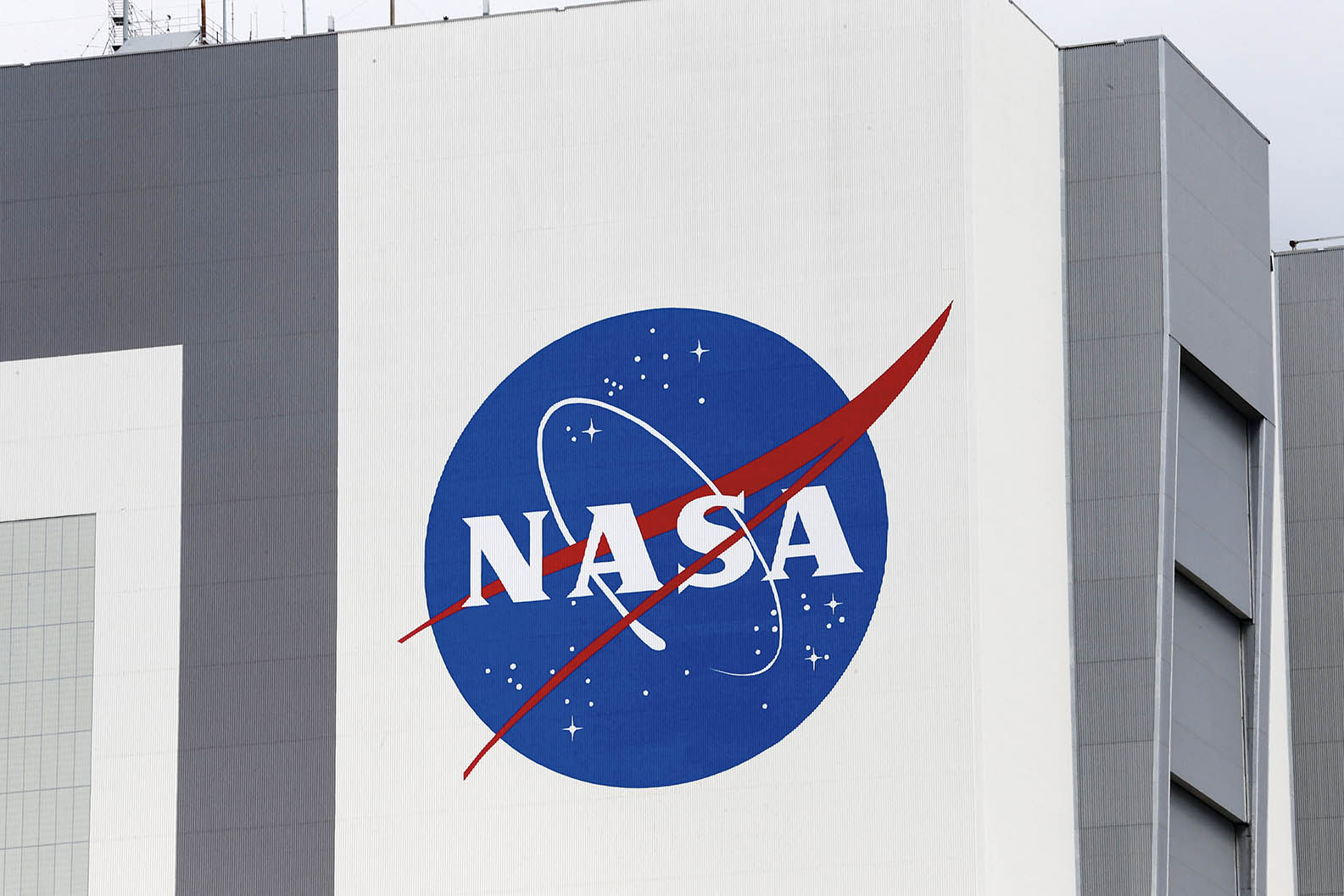NASA靠裁員“續命”？