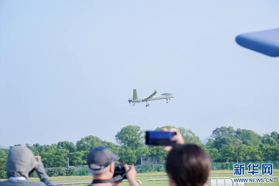 空天盛宴來(lái)了！一批新型航空器在重慶梁平升空