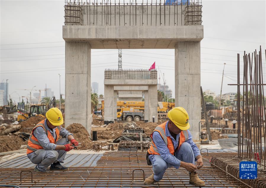 （國際·一周看天下）高溫下，特拉維夫輕軌建設正酣
