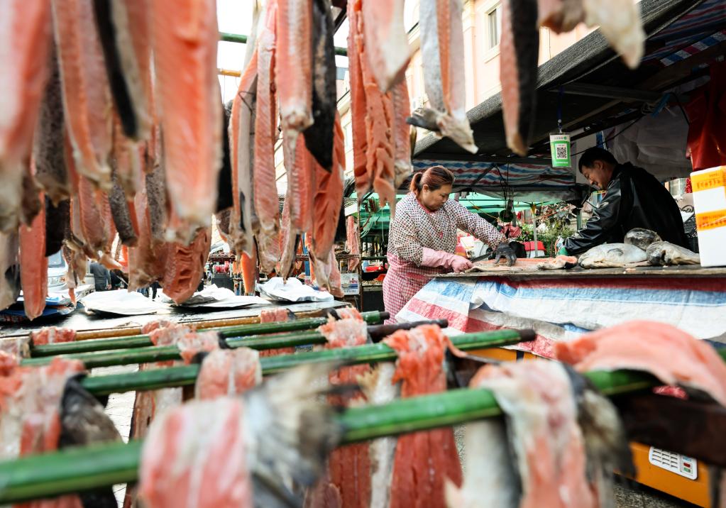 探訪(fǎng)中國東極魚(yú)市