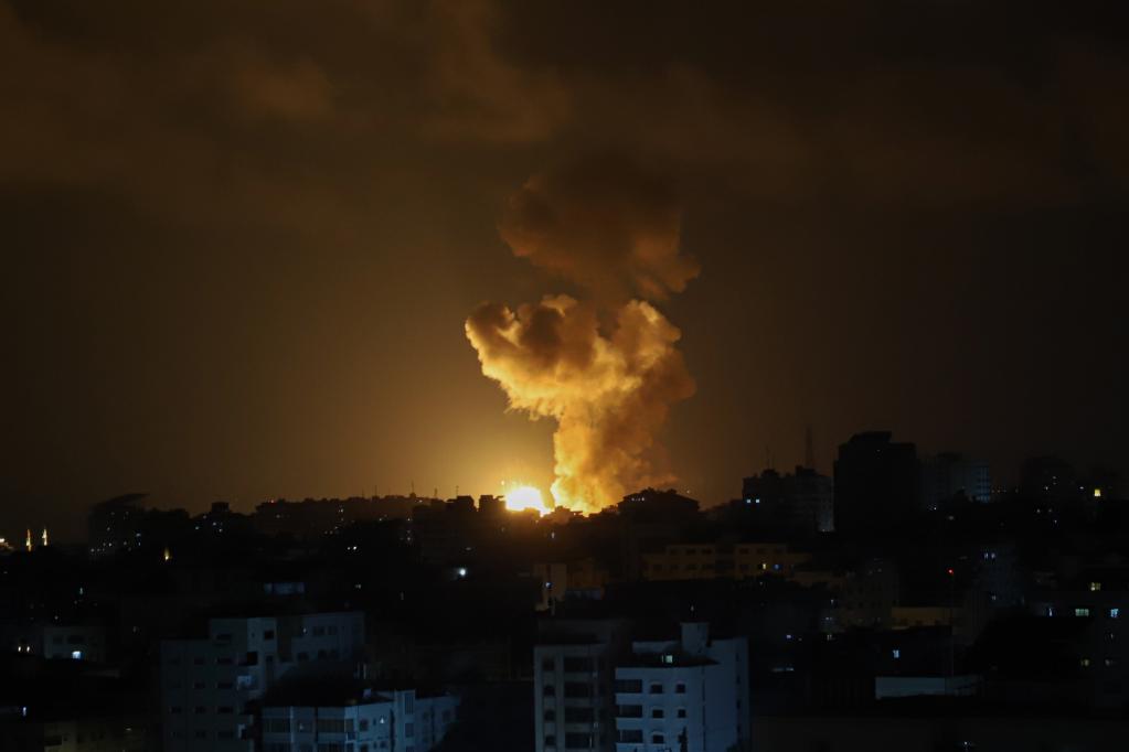 以軍空襲加沙地帶多個(gè)軍事目標