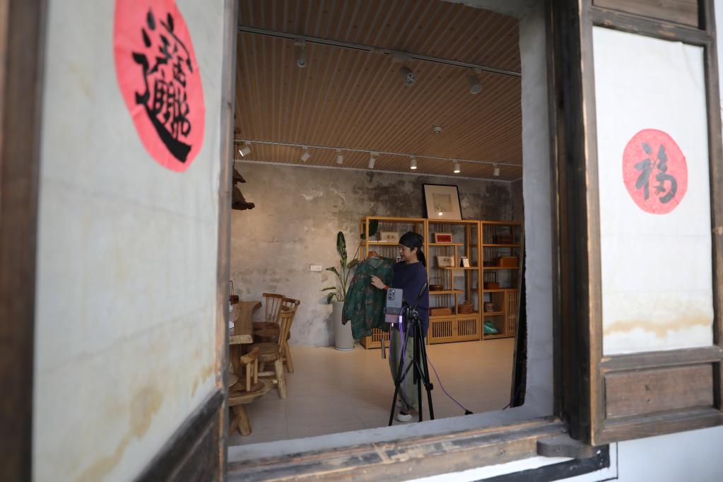 高質(zhì)量發(fā)展調研行丨浙江義烏：打造“國際文化創(chuàng  )客村”