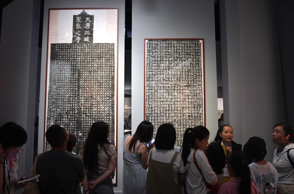 博物館里感受&ldquo;方正之間的中華文明&rdquo;