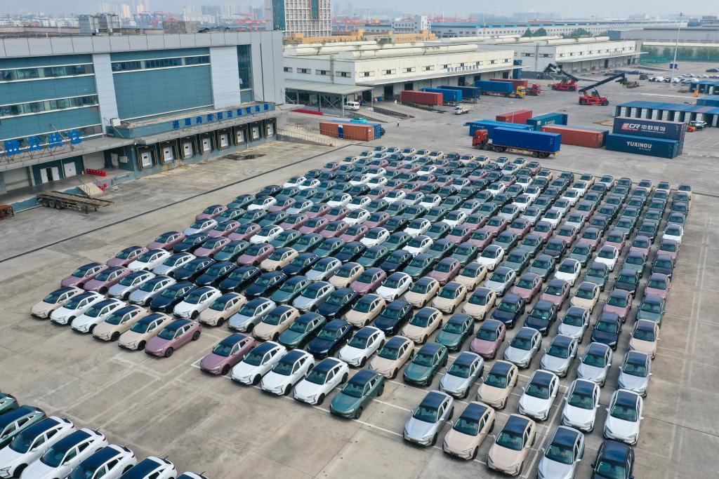 今年前7個(gè)月重慶出口汽車(chē)20.3萬(wàn)輛 同比增長(cháng)21.5%