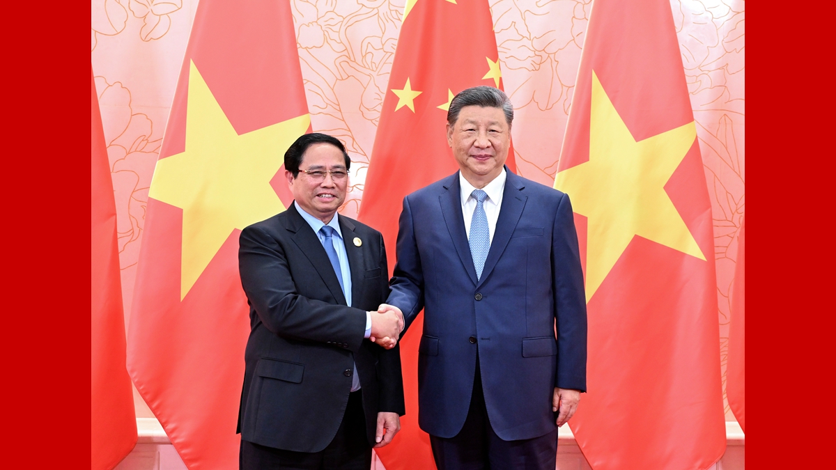 習近平會(huì )見(jiàn)越南總理范明政 