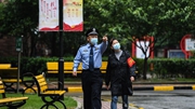7年收獲群眾230面錦旗 這個(gè)民警有點(diǎn)暖！
