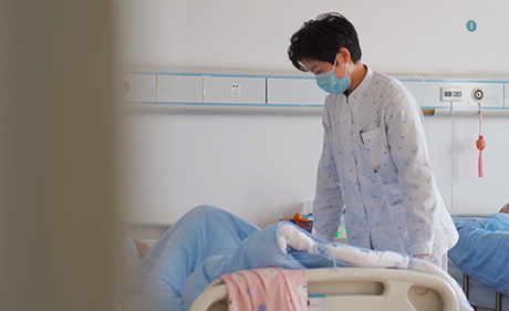 李楠楠：換位思考，把老人當成自己的親人一樣去照顧