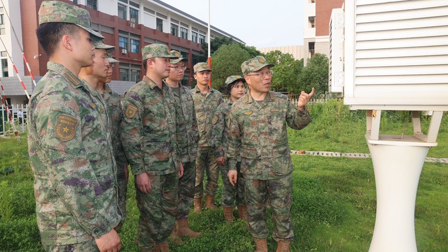 算天——記“最美新時(shí)代革命軍人”張衛民