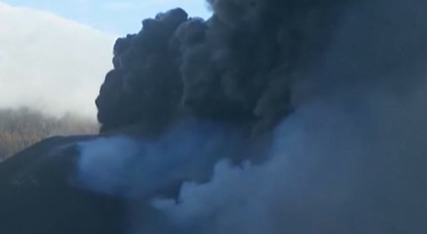 西班牙：拉帕爾馬島火山持續噴發(fā) 科學(xué)家前往調研